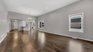 Cleveland, Ohio, Buffalo, NY Real Estate ground photography drone matterport Virtual staging floorpans videography