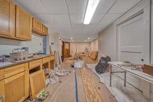 Cleveland, Ohio, Buffalo, NY Real Estate ground photography drone matterport Virtual staging floorpans videography